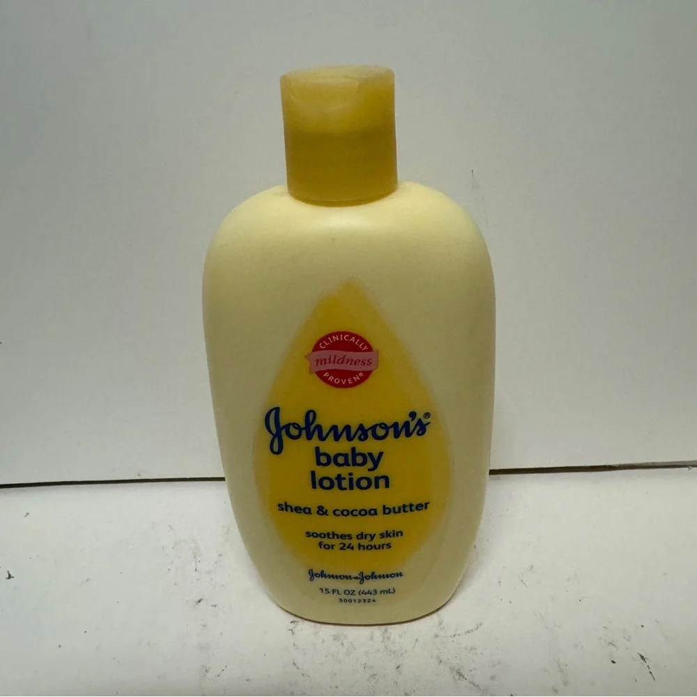 Johnson's Baby Shea & Cocoa Butter Lotion 15 OZ HTF